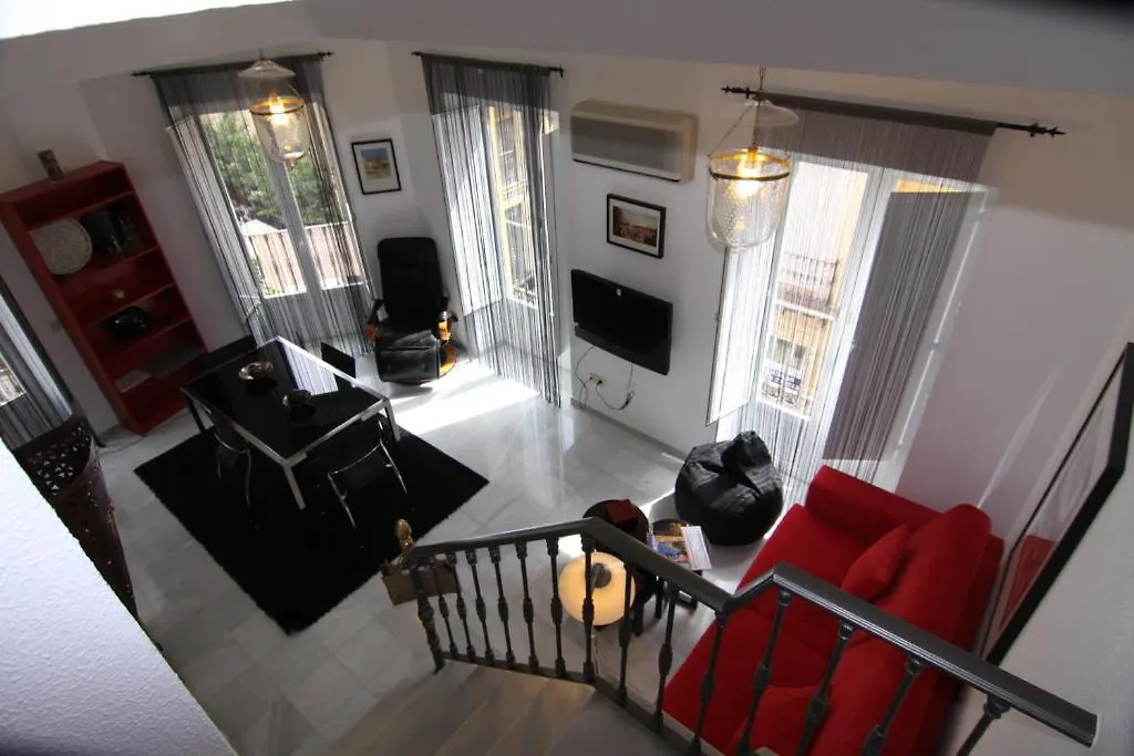 Living Sevilla Apartments Catedral