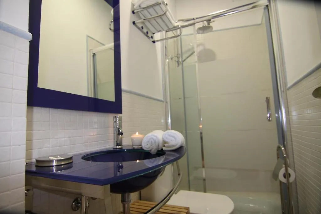 Living Sevilla Apartments Catedral 0*,